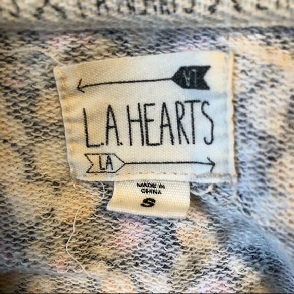 LA Hearts Floral Pocket Lightweight Crewneck Sweatshirt Small - Picture 5 of 6